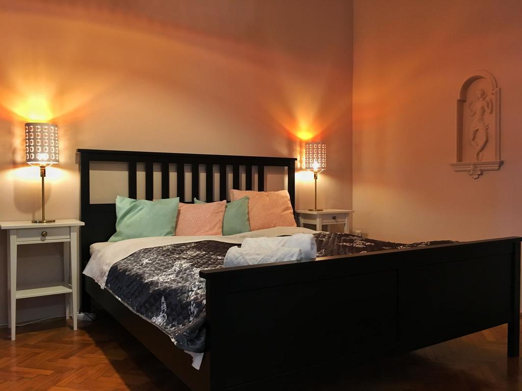 Diamonds Apartment With 2 Rooms Near Guzsdu Udvar Будапеща Екстериор снимка