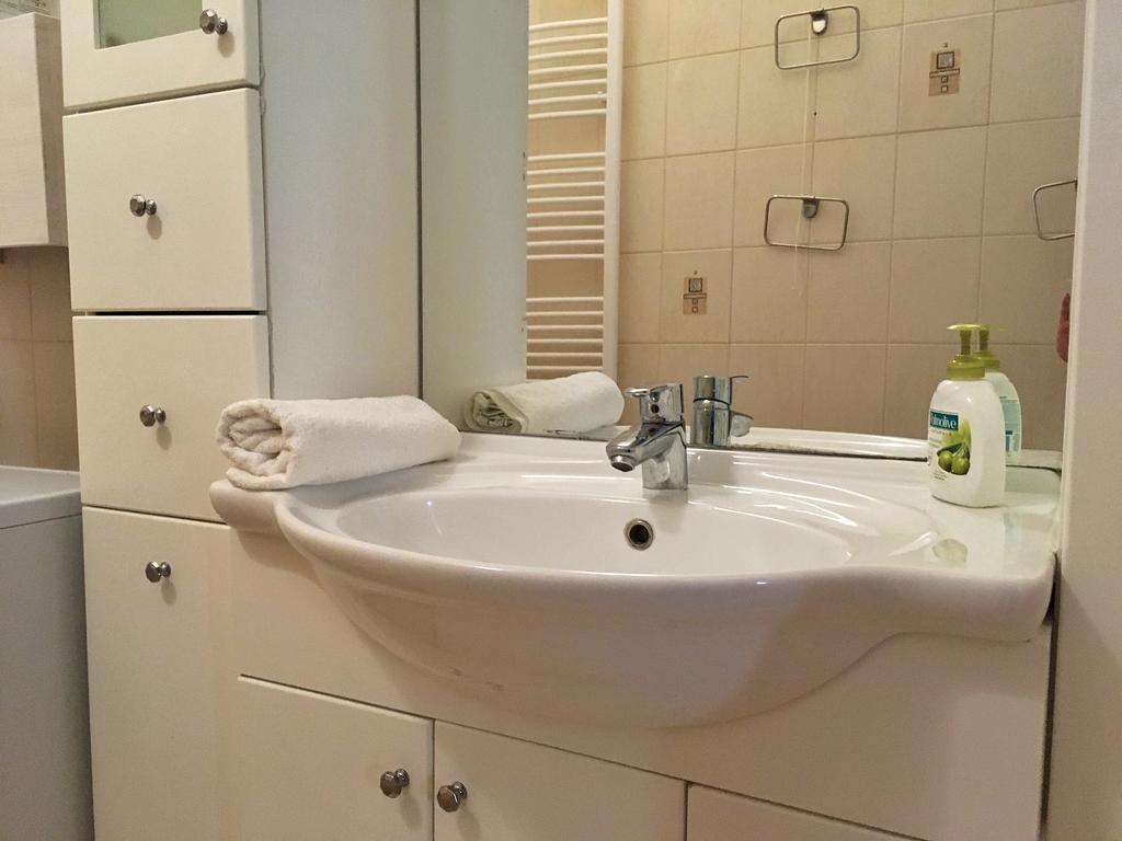 Diamonds Apartment With 2 Rooms Near Guzsdu Udvar Будапеща Екстериор снимка